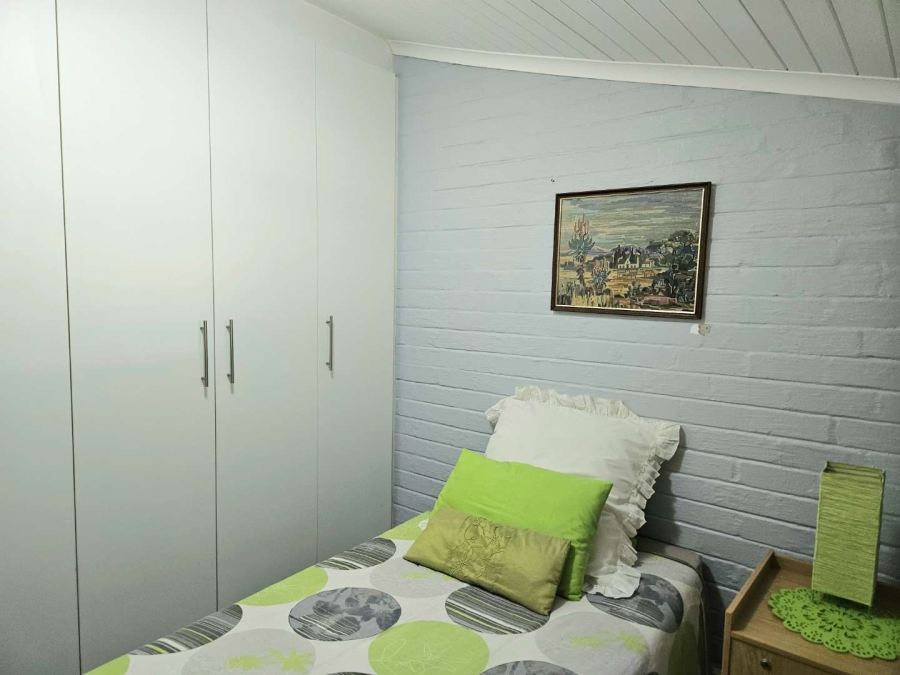 4 Bedroom Property for Sale in Pearly Beach Western Cape